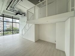 Woods Square (D25), Office #536498551